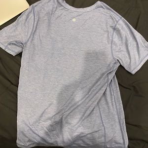 Lululemon t-shirt